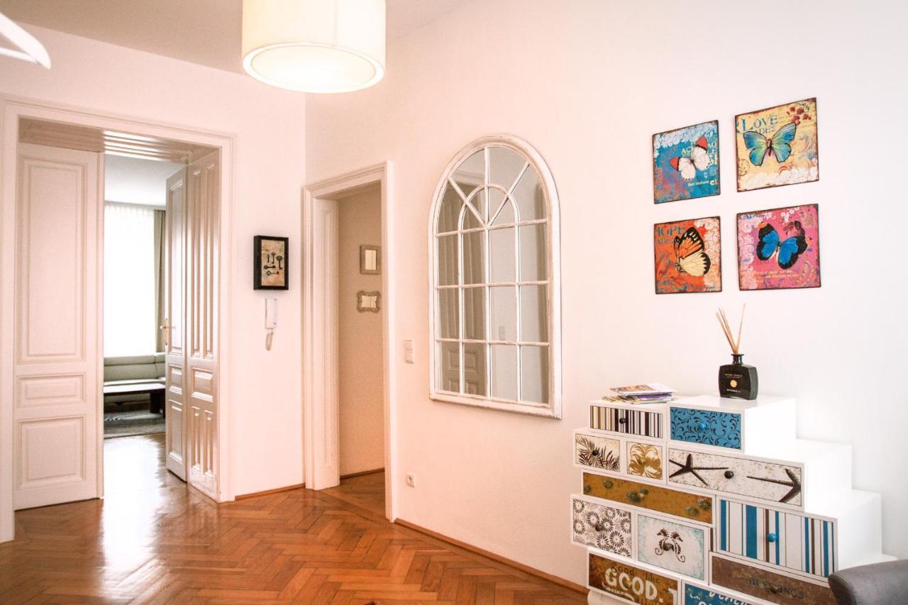 וינה Riess Apartments Rotenhofgasse | Contactless Check-In מראה חיצוני תמונה