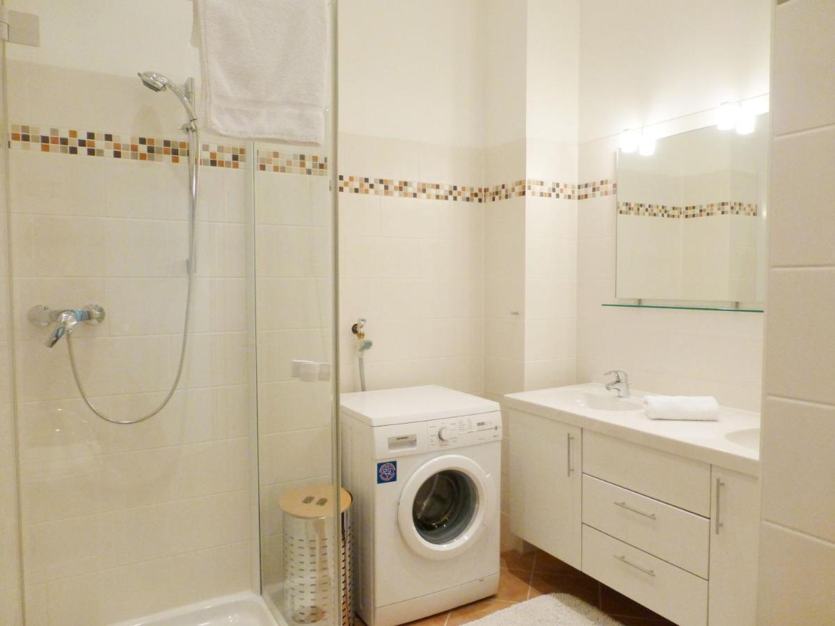 וינה Riess Apartments Rotenhofgasse | Contactless Check-In מראה חיצוני תמונה